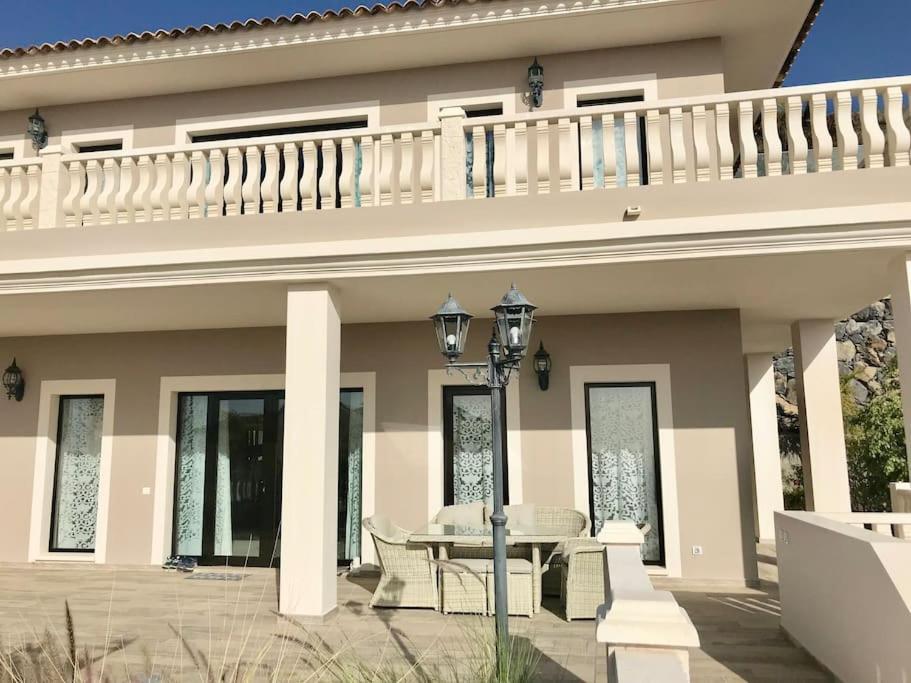 Villa Vista Bella Costa Adeje In Ruhiger Villengegend Mit Meerblick エクステリア 写真