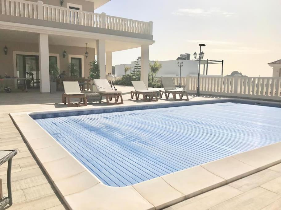 Villa Vista Bella Costa Adeje In Ruhiger Villengegend Mit Meerblick エクステリア 写真