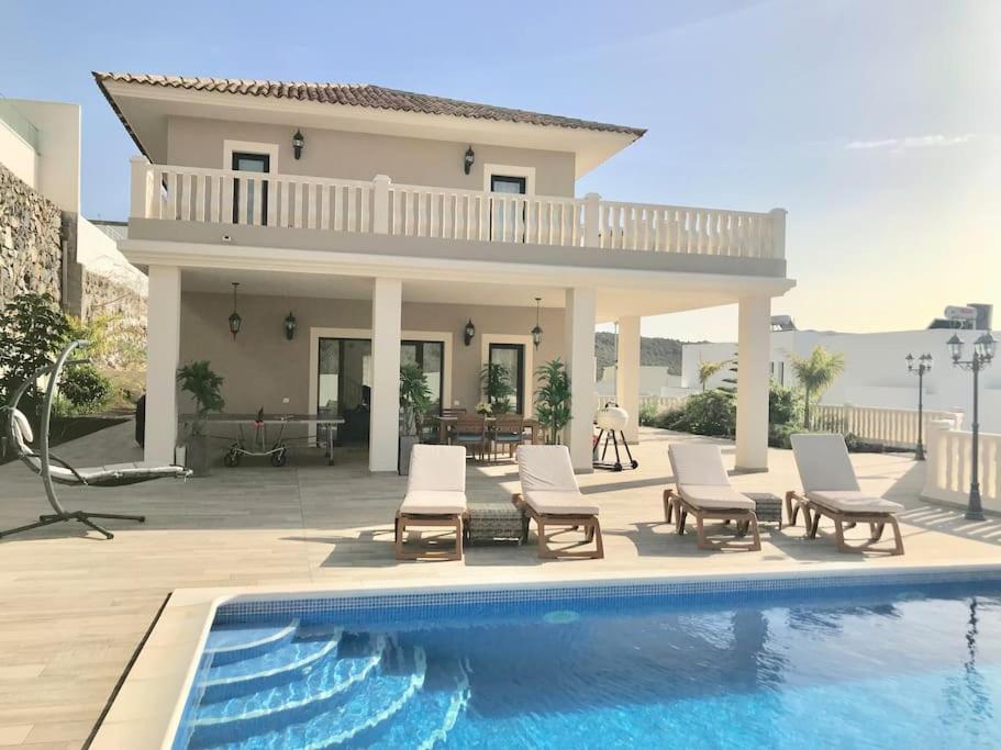 Villa Vista Bella Costa Adeje In Ruhiger Villengegend Mit Meerblick エクステリア 写真