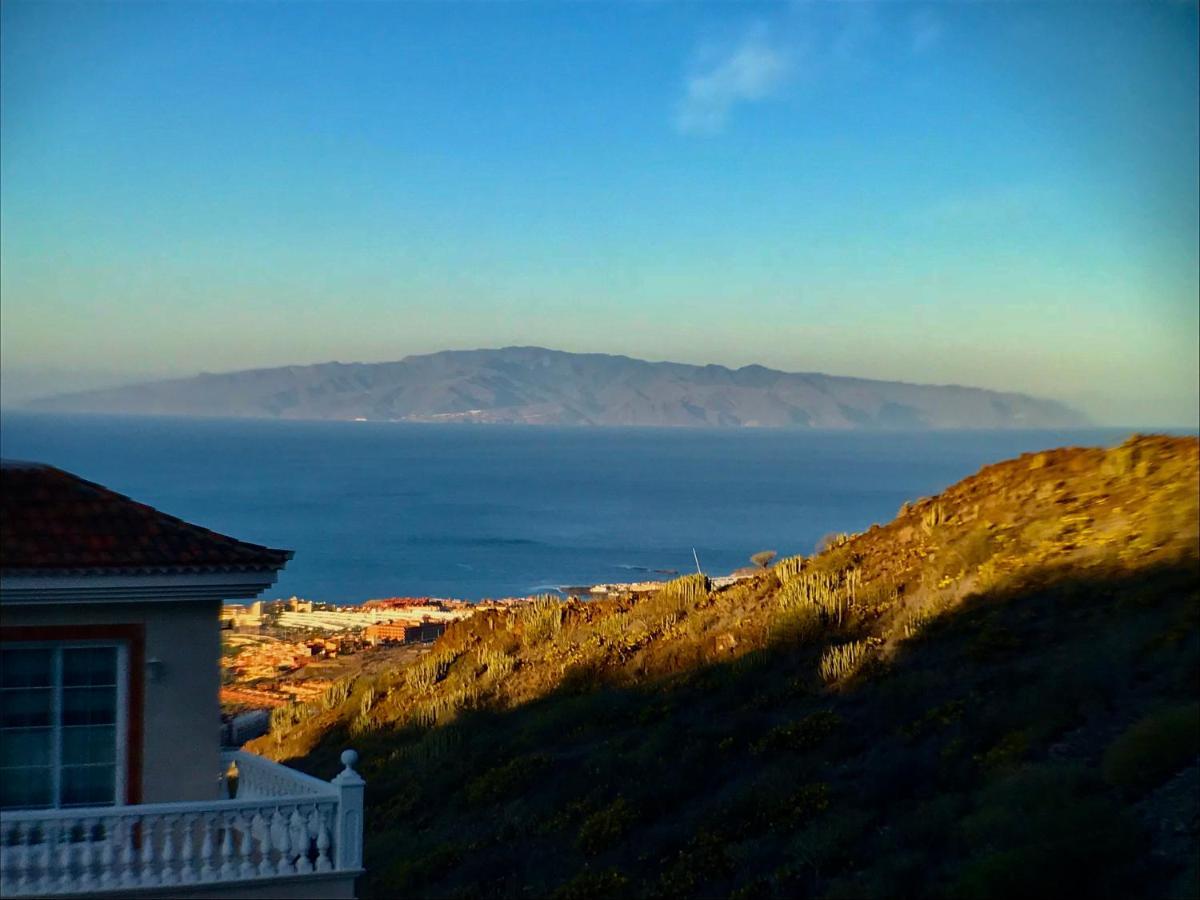Villa Vista Bella Costa Adeje In Ruhiger Villengegend Mit Meerblick エクステリア 写真