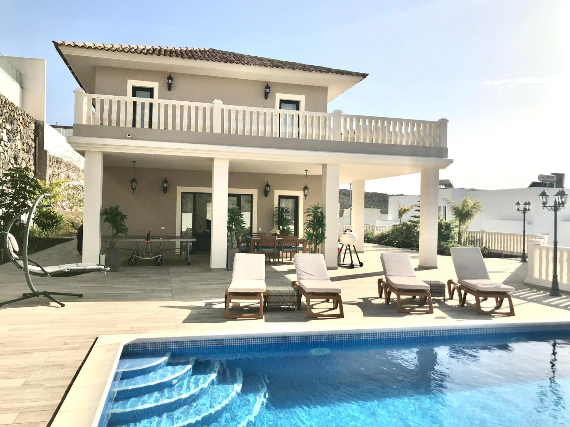 Villa Vista Bella Costa Adeje In Ruhiger Villengegend Mit Meerblick エクステリア 写真