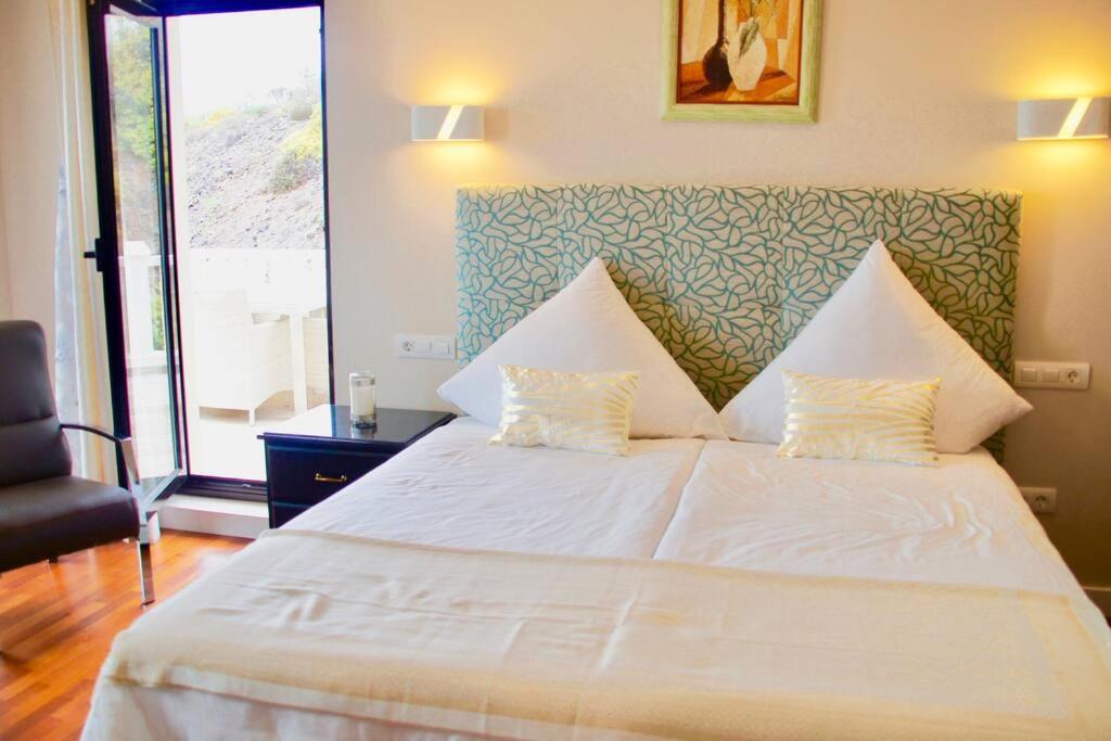 Villa Vista Bella Costa Adeje In Ruhiger Villengegend Mit Meerblick エクステリア 写真