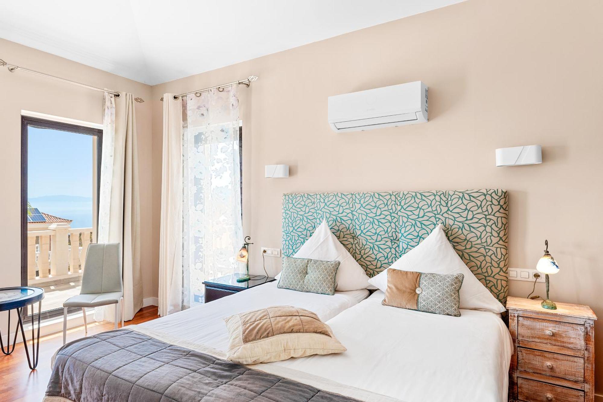 Villa Vista Bella Costa Adeje In Ruhiger Villengegend Mit Meerblick エクステリア 写真